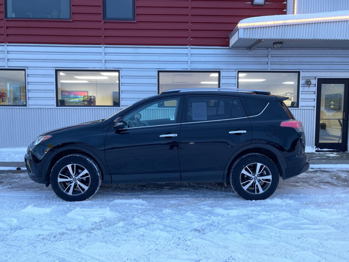 2017 Black /black leather Toyota RAV4 Limited AWD (2T3DFREV4HW) with an 2.5L L4 DOHC 16V engine, 6A transmission, located at 1960 Industrial Drive, Wasilla, 99654, (907) 274-2277, 61.573475, -149.400146 - Photo#1